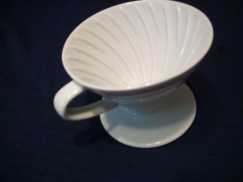 Pour over coffee dripper - pour,